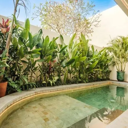 Villa Kumpi Sanur